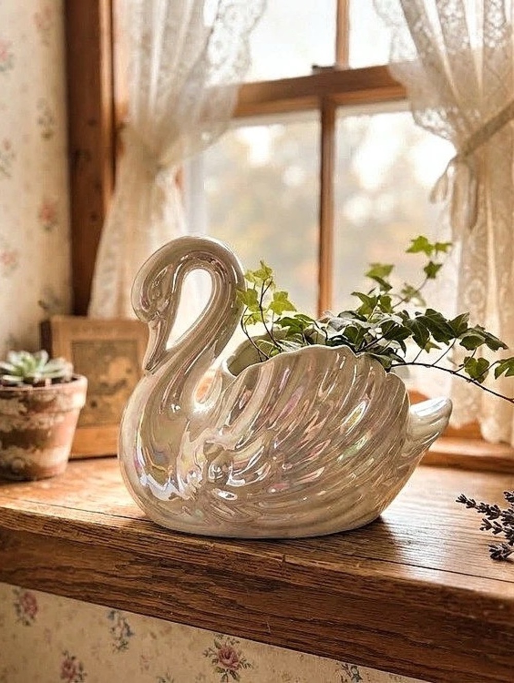 Iridescent Swan Decorative Dish